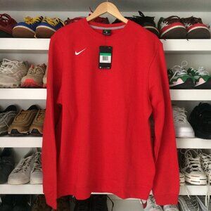 NIKE Sportswear Club Fleece Sweatshirt